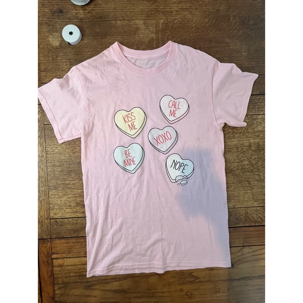 Valentine's Day pink candy conversation hearts‎ T-Shirt size Small S